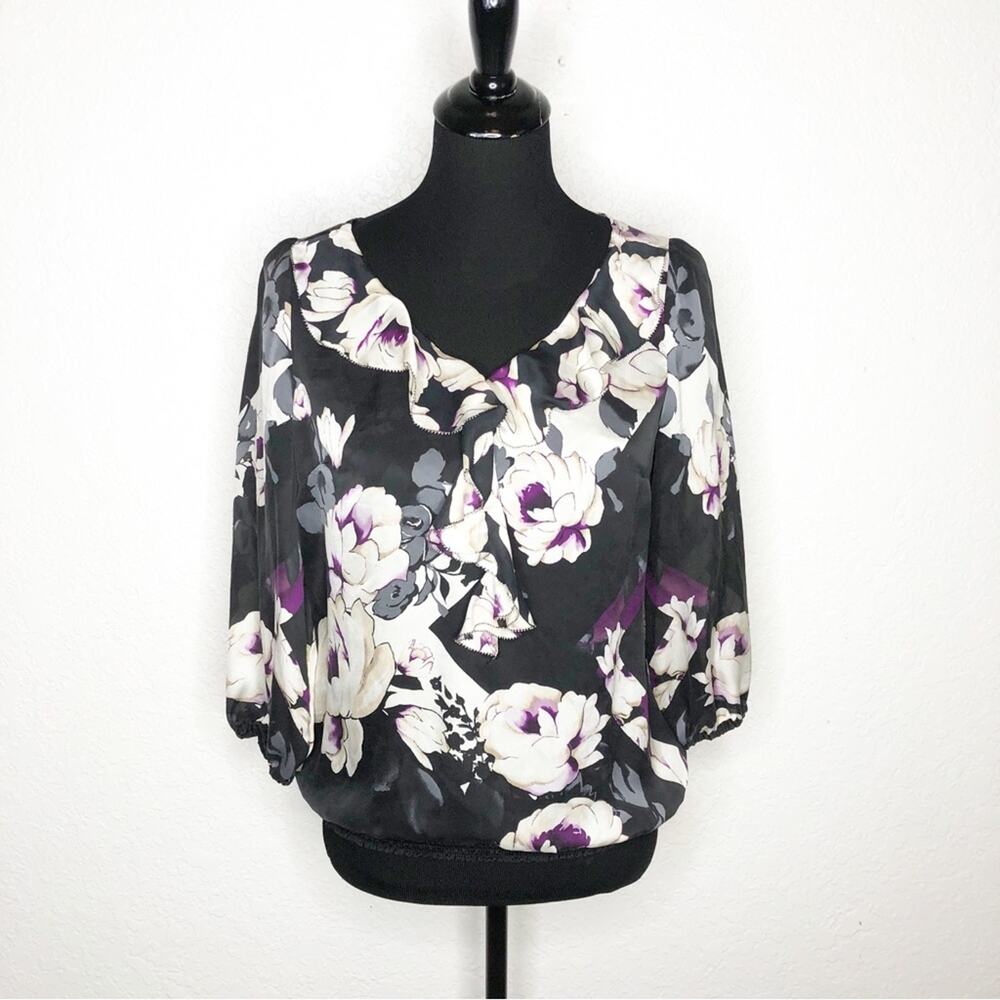 WHBM‎ black cream purple floral silk ruffle front top size Small